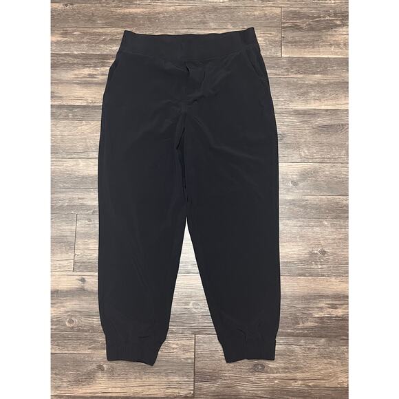 Athleta Brooklyn Mid Rise Ankle Joggers Pant Black Tapered Travel 10P Stretch - Picture 4 of 8